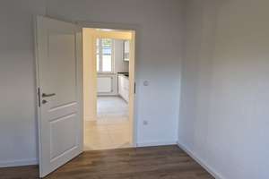 Erdgeschosswohnung mit Terrasse, Garten, Garage plus Stellplatz – Eichhornweg 2, 44892 Langendreer, Bochum – Vorschaubild 6