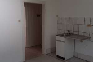 Helle und ruhige drei Zimmer Wohnung in D-Derendorf/Düsseltal Nähe S-Bahn & ÖPNVV – Buddestrasse 4-6, 40470 Düsseltal, Düsseldorf – Vorschaubild 7