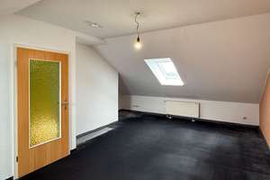 Modernes Wohnen – Idyllisches Reihenhaus mit ausgebautem Spitzboden. Ohne Käuferprovision! – Die vollständige Adresse der Immobilie erhältst du vom Anbieter., 14476 Fahrland, Potsdam – Vorschaubild 11