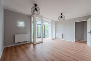 Erstbezug nach Sanierung - provisionsfreie 2-Zimmerwohnung mit Wintergarten – Torellstraße 3, 10243 Friedrichshain, Berlin – Vorschaubild 3