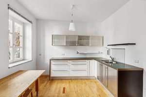 Eine Villa, ein Garten, ein bauliches Kunstwerk – Die vollständige Adresse der Immobilie erhältst du vom Anbieter., 82256 Fürstenfeldbruck – Vorschaubild 7