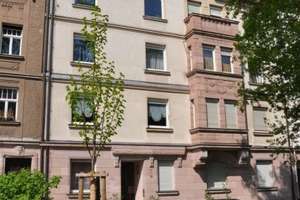 3-Zimmer-Wohnung (ca. 74m²) am Humboldtplatz (3. OG rechts)
