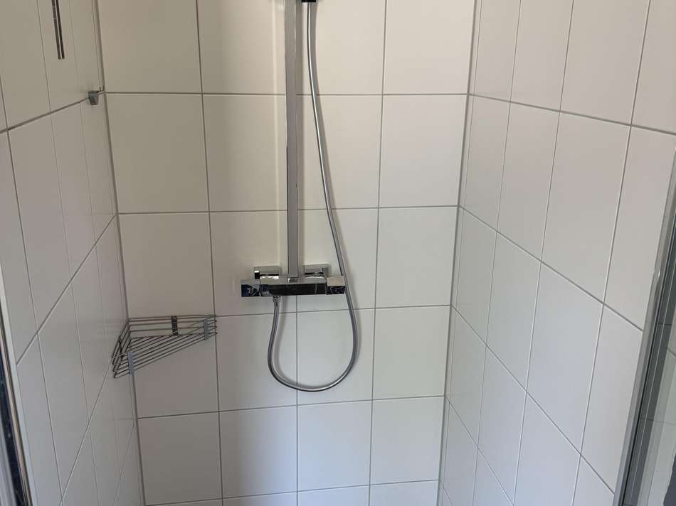 Dusche EG