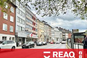 Erstbezug ! Gut-Aufgeteilte-2er Mädels WG Wohnung mitten in der Innenstadt! Balkon & Aufzug.