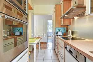MÖBLIERT - SONNIG und in TOP LOCATION -  4,5-Zimmer-Wohnung mit Balkon - Nähe Killesberghöhe – Die vollständige Adresse der Immobilie erhältst du vom Anbieter., 70191 Weißenhof, Stuttgart – Vorschaubild 11