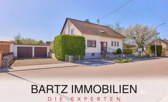Lichtdurchflutetes Wohnhaus mit Wohlfühlcharakter & stilvollen Elementen