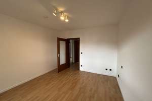 Steinheim: Helle und freundliche 3 ZW mit Balkon und Garage – Die vollständige Adresse der Immobilie erhältst du vom Anbieter., 63456 Steinheim, Hanau – Vorschaubild 9