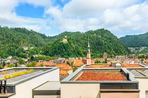 Eine sichere Entscheidung. Moderne Doppelhaushälfte, sehr gute Lage, hochwertig ausgestattet. – Die vollständige Adresse der Immobilie erhältst du vom Anbieter., 79183 Waldkirch – Vorschaubild 12