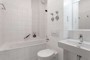 Helles City-Apartment im Architektur-Klassiker der Karl-Marx-Allee – 10243 Friedrichshain, Berlin – Vorschaubild 6