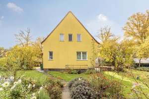 *** Zukunft trifft Charme *** – EFH freistehend auf großzügigem Grundstück – Die vollständige Adresse der Immobilie erhältst du vom Anbieter., 12307 Lichtenrade, Berlin – Vorschaubild 4