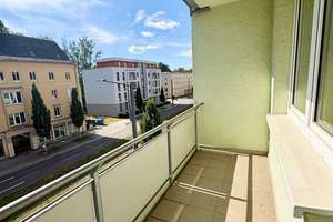 Sonnige 3 Zimmer Wohnung mit Balkon & Tageslichtbad in Chemnitzer Zentrum sofort frei – Reitbahnstraße 49, 9111 Zentrum, Chemnitz – Vorschaubild 3