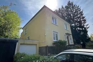 Charmantes Einfamilienhaus mit Ausbaupotenzial, großem Garten und Garage in ruhiger  Wohngegend – Im Erlenbusch 3, 58093 Emst, Hagen – Vorschaubild 2