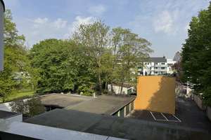 Bestlage am Hofgarten, 3-Zi., 90qm, edles Parkett, Balkon, EBK, Aufzug, Gge., v. Privat – Jägerhofstr. 25, 40479 Pempelfort, Düsseldorf – Vorschaubild 21