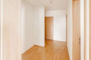 „Wohnen über den Dächern von München-Fürstenried“ – Helle 1-Zimmer-Wohnung mit Balkon und Fernblick – Allgäuer Straße 102, 81475 Fürstenried-West, München – Vorschaubild 6