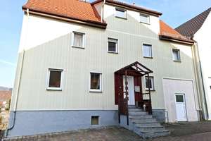 Älteres Wohnhaus in einer Anliegerstraße im Wohngebiet Igersheim – Die vollständige Adresse der Immobilie erhältst du vom Anbieter., 97999 Igersheim – Vorschaubild 4