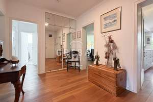 Zentrumsnah und gut geschnitten: 4-Zimmer-Erdgeschosswohnung mit Terrasse und TG-Stellplatz – Die vollständige Adresse der Immobilie erhältst du vom Anbieter., 22587 Blankenese, Hamburg – Vorschaubild 7