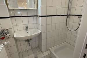 Frisch renovierte 2,5 Zimmer-Wohnung mit Duschbad und separatem WC – 23560 Sankt Jürgen, Lübeck – Vorschaubild 5