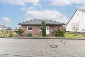 Idyllisch gelegener Bungalow mit großem Garten und Doppelgarage in Tangerhütte – Stendal (Kreis) – Vorschaubild 17