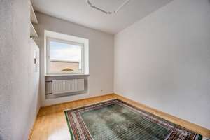 Freistehendes Einfamilienhaus mit schön angelegtem Garten und Garage in der oberen Südstadt – Die vollständige Adresse der Immobilie erhältst du vom Anbieter., 42119 Elberfeld, Wuppertal – Vorschaubild 19