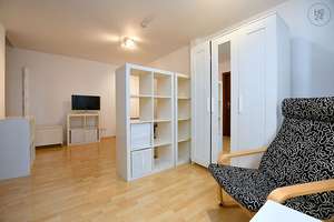 Modern möbliertes Apartment in Stuttgart West – Die vollständige Adresse der Immobilie erhältst du vom Anbieter., 70178 Rotebühl, Stuttgart – Vorschaubild 2