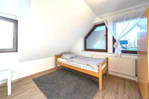 Ein- bzw. Zweifamilienhaus mit schönem Gartengrundstück – Ammerland (Kreis) – Vorschaubild 14