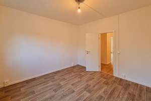 3-Zimmer-Wohnung mit Renovierung - Sie sind ab Stunde 0 dabei! – Herzogswalder Straße 5, 1169 Gorbitz-Ost, Dresden – Vorschaubild 7