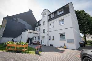 Wohnen im Grünen: 3-Zimmer-Dachgeschosswohnung in Bochum-Nord, 93 m² + Stellplatz – Die vollständige Adresse der Immobilie erhältst du vom Anbieter., 44807 Bergen/Hiltrop, Bochum – Vorschaubild 11