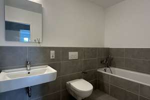 Erdgeschosswohnung mit Terrasse * 4-Zimmer * Einbauküche * im grünen Alt-Treptow – Kiefholzstr. 26, 12435 Alt-Treptow, Berlin – Vorschaubild 11