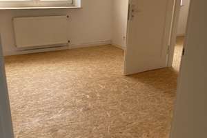 Gut geschnittene Balkonwohnung in ruhigem Mehrfamilienhaus – Melsunger Straße 4, 34123 Bettenhausen, Kassel – Vorschaubild 2