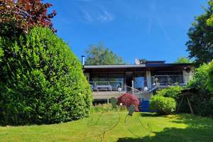 Exkl. Einfamilienhaus: 333 m² WFL, Schwimmhalle, 1.435 m² Grund, 42857 Remscheid-Westhausen