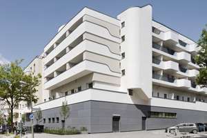 Moderne, halbmöblierte 3-Zimmer-Wohnung mit Balkon direkt über EDEKA – Steglitzer Damm 24, WE 1-05. – Steglitzer Damm 24, 12169 Steglitz, Berlin – Vorschaubild 1