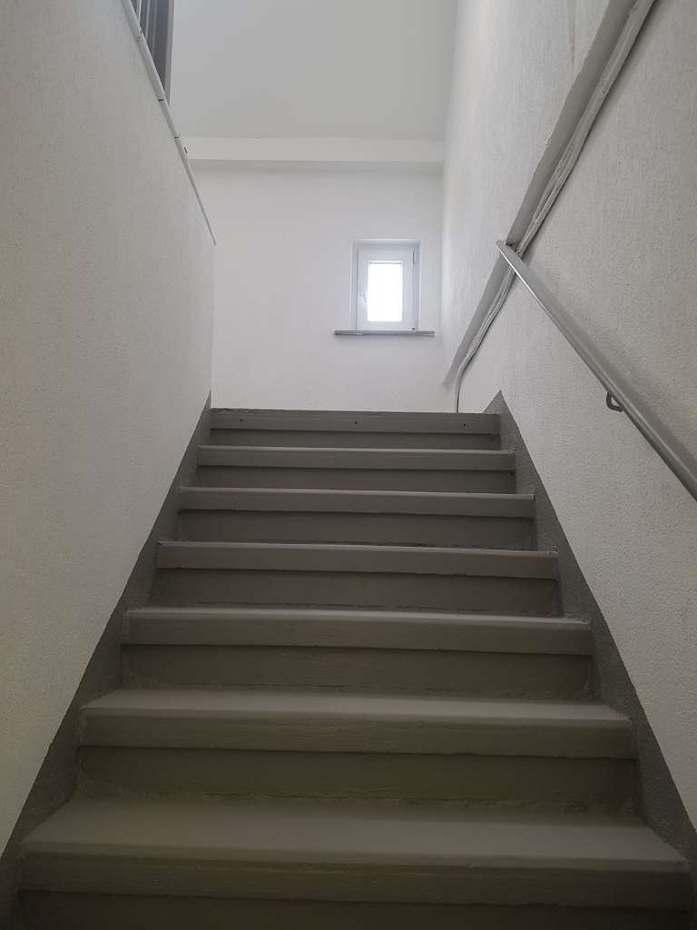 Immobilie in Zwickau - Frisch saniertes Fünf-Familienhaus in 08064 Zwickau - Cainsdorf - Bild 3