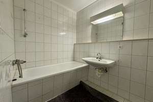 (WBS) Charmante 1-Zimmer-Wohnung mit großem Balkon, Fischgrätparkett und viel Gestaltungsspielraum – Skarbinastr. 59, 12309 Lichtenrade, Berlin – Vorschaubild 9