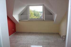 INPREX-IMMO GmbH - Helles Penthouse mit ruhigem Süd-Westbalkon, Kamin, 2 Bäder, Galerie etc. – Erlengrund 2, 50997 Rondorf, Köln – Vorschaubild 17