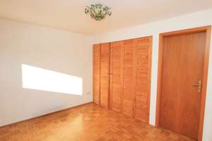 GEMÜTLICHES EIGENHEIM MIT ZUSÄTZLICHER NUTZFLÄCHE UND VIELSEITIGEN RÄUMEN !!! – Die vollständige Adresse der Immobilie erhältst du vom Anbieter., 58638 Iserlohn-Mitte, Iserlohn – Vorschaubild 10