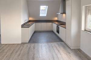Erstbezug nach Neuaufbau: Moderne 4 Zimmer Wohnung mit offener Einbauküche und Fußbodenheizung – 93055 Burgweinting-Harting, Regensburg – Vorschaubild 4