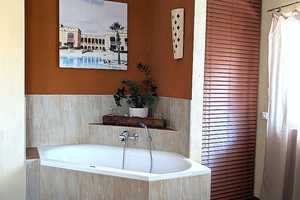 Freistehendes Einfamilienhaus im mediterranen Stil mit Naturpool – Mainz-Bingen (Kreis) – Vorschaubild 8