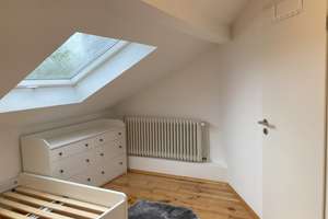 Wohnen mit Charakter: 2,5-Zimmer-Dachgeschosswohnung in Bonn – Dorotheenstr. 65, 53111 Nordstadt, Bonn – Vorschaubild 13