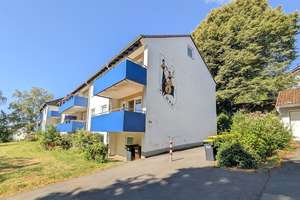 Moderne 2-Zimmer-Wohnung mit tollem Bad und sonnigem Balkon