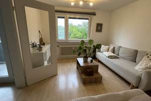 Saniertes 2-Zimmer-Apartment 4.OG mit EBK und Balking in Stuttgart-Vaihingen Lauchhau – Im Lauchhau 9, 70569 Lauchäcker, Stuttgart – Vorschaubild 2