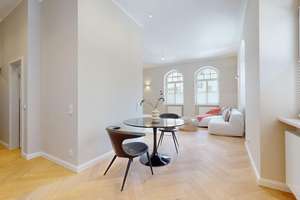 Helles 1-Zimmer-Altbaujuwel in Schwabing - modern & hochwertig saniert, provisionsfrei – Die vollständige Adresse der Immobilie erhältst du vom Anbieter., 80797 Neuschwabing, München – Vorschaubild 2