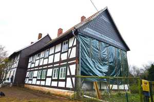 FACHWERKTRAUM AUF GROßEM GRUNDSTÜCK – PLATZ FÜR FAMILIE, HOBBY UND TIERHALTUNG   – Pützlinger Dorfstraße 36, 99735 Nordhausen (Kreis) – Vorschaubild 2