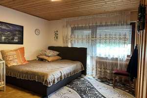 Viel Platz, zwei Balkone & Einliegerwohnung – DHH mit Gartenlaube in Waldbronn-Busenbach – Die vollständige Adresse der Immobilie erhältst du vom Anbieter., 76337 Waldbronn – Vorschaubild 8