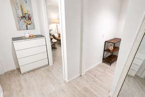 Stilvoll möblierte 2-Zimmer-Wohnung in zentraler Lage mit neuer EBK, Erstbezug nach Renovierung – Vierzigmannstraße 30, 91052 Altstadt, Erlangen – Vorschaubild 14