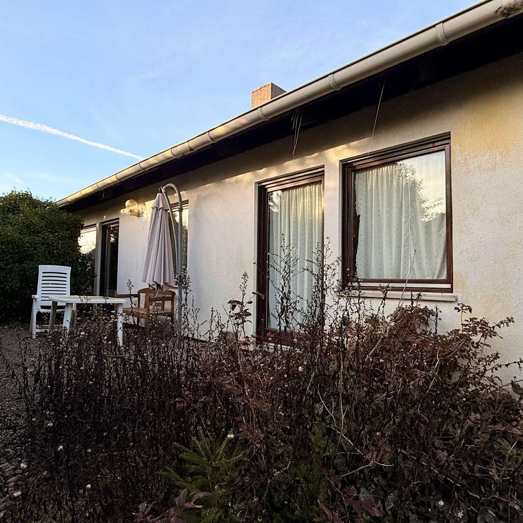 Immobilie in Wietze - Wietze: Hübscher Bungalow mit Vollkeller auf großem Grundstück - Bild 3