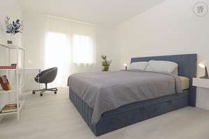 Schicke möblierte 3-Zimmer Wohnung mit Balkon und Internet in Wiesbaden Südost – Die vollständige Adresse der Immobilie erhältst du vom Anbieter., 65189 Südost, Wiesbaden – Vorschaubild 2