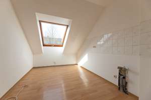 Gutes und langfristiges Invest: 5-Zimmer-Dachgeschosswohnung in Aachen – Großheidstraße 48, 52080 Haaren, Aachen – Vorschaubild 17