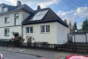XXL-Einfam.-Haus mit Einliegerbereich... und phantastischem Garten!