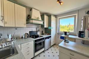Neu renovierte 3 Zimmer Wohnung in zentraler Lage von Reutlingen mit großer Dachterrasse – 72762 Reutlingen-Mitte, Reutlingen – Vorschaubild 15