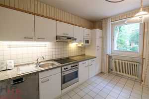Für die große Familie! 6 Zimmer, 3 Bäder, Partykeller, Sonnen-Garten und Garage. – Bremen – Vorschaubild 4